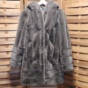 Jones New York Brown Faux Fur Jacket Women M Coat Polyester Hook Closure